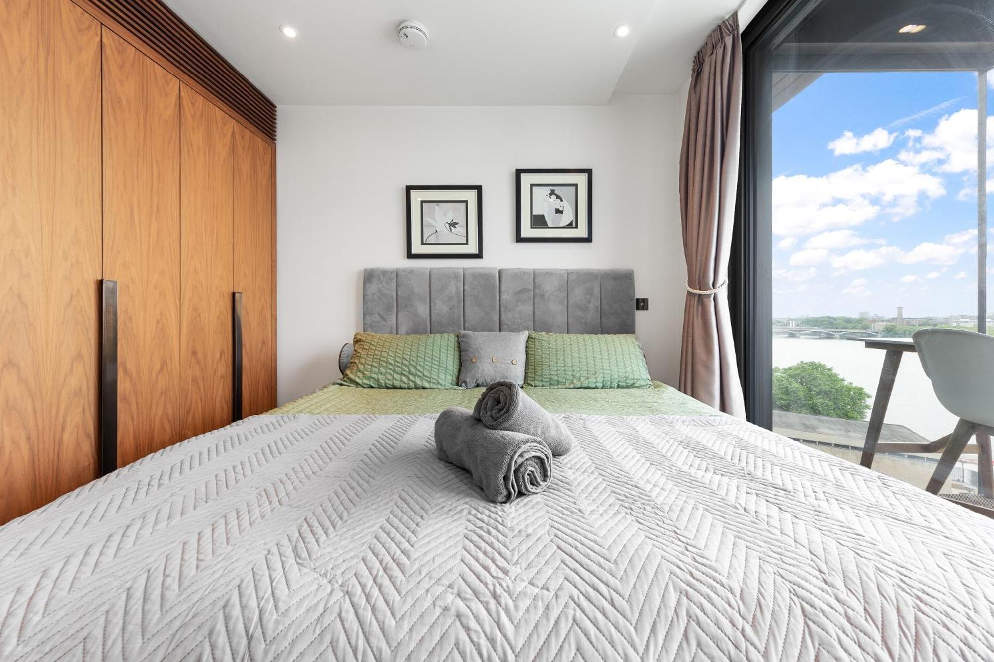 River Panorama Central London 2 Bedroom New Development Bagian luar foto