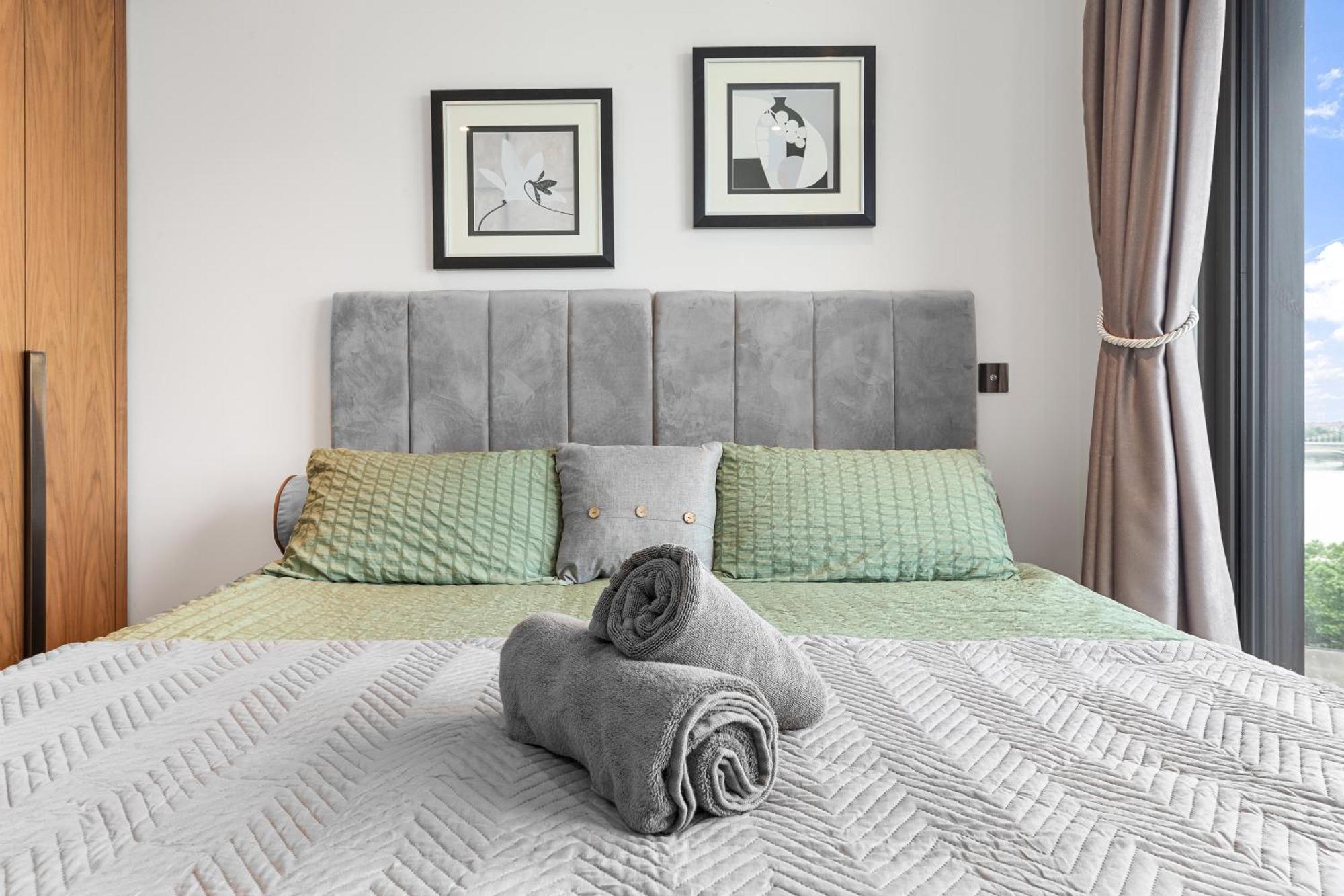 River Panorama Central London 2 Bedroom New Development Bagian luar foto